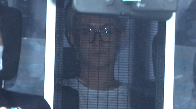 AAAリーダー浦田直也, 暴行で逮捕