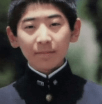 いとこ(兄),岩崎隆一, カリタス小学校卒業
