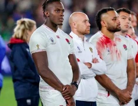 ラグビーイングランド代表が銀メダル受取拒否で海外メディアから批判殺到