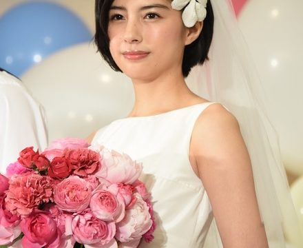 佐久間由衣の手料理で綾野剛がベタ惚れ!熱愛彼氏と結婚?